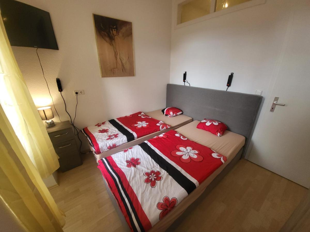 Apartmentzimmer Erfurt Exteriör bild