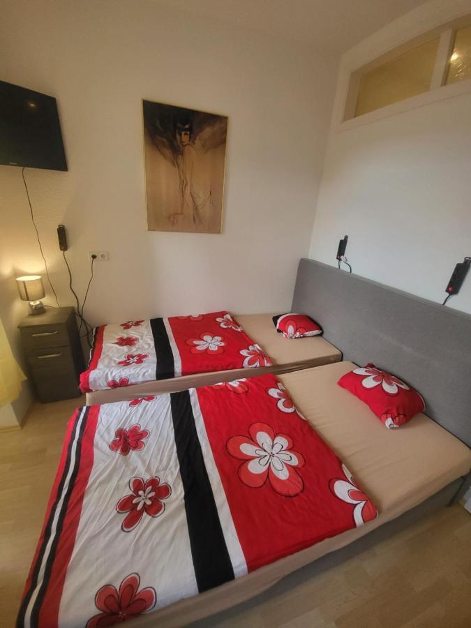 Apartmentzimmer Erfurt Exteriör bild
