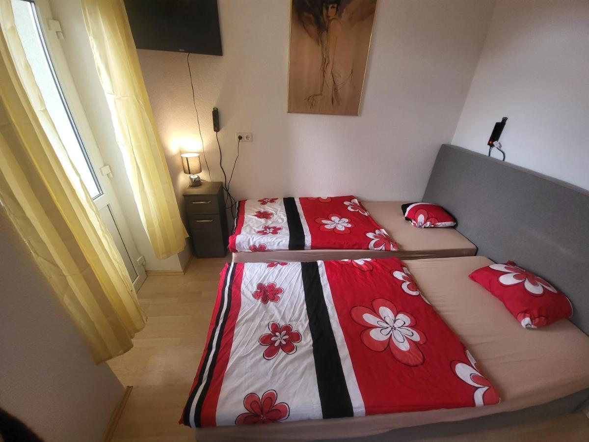 Apartmentzimmer Erfurt Exteriör bild